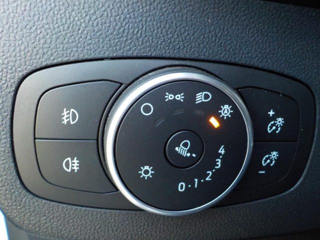 FORD Puma usata, con MP3