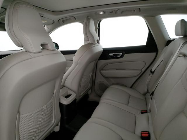 VOLVO XC60 usata, con Controllo elettronico della corsia