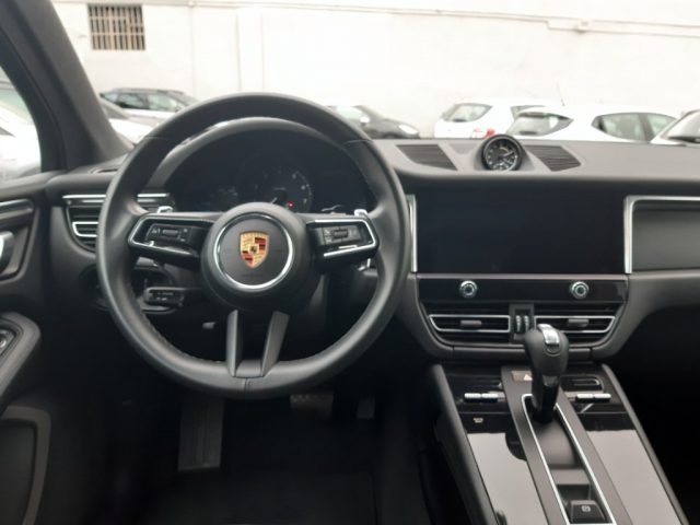 PORSCHE Macan usata, con Autoradio