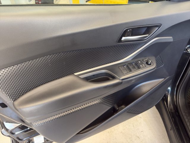 TOYOTA C-HR usata, con Bluetooth
