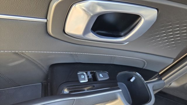 KIA Sorento usata, con Sedile posteriore sdoppiato