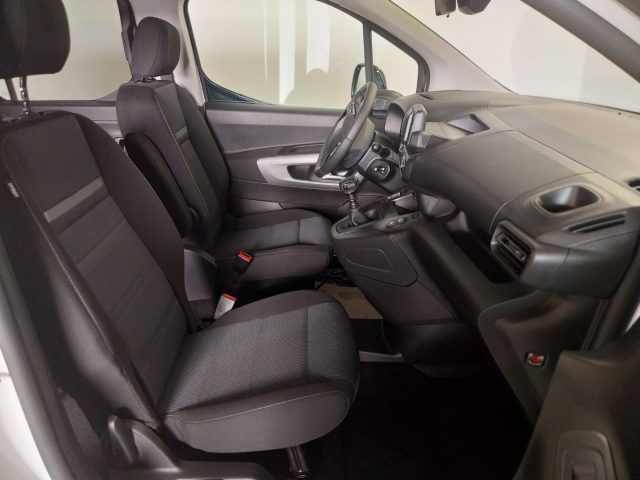 FIAT Doblo usata, con Fari LED