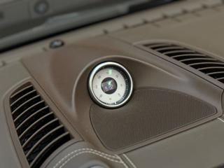 PORSCHE Cayenne usata, con Leve al volante