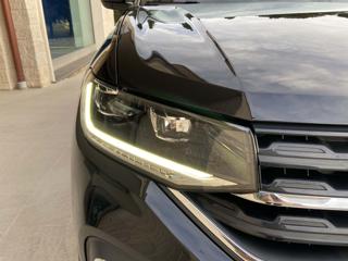 VOLKSWAGEN T-Cross usata, con USB