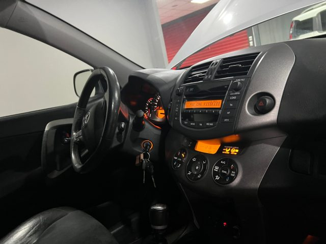 TOYOTA RAV 4 usata, con Boardcomputer