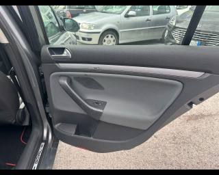 VOLKSWAGEN Golf usata, con Sedile posteriore sdoppiato