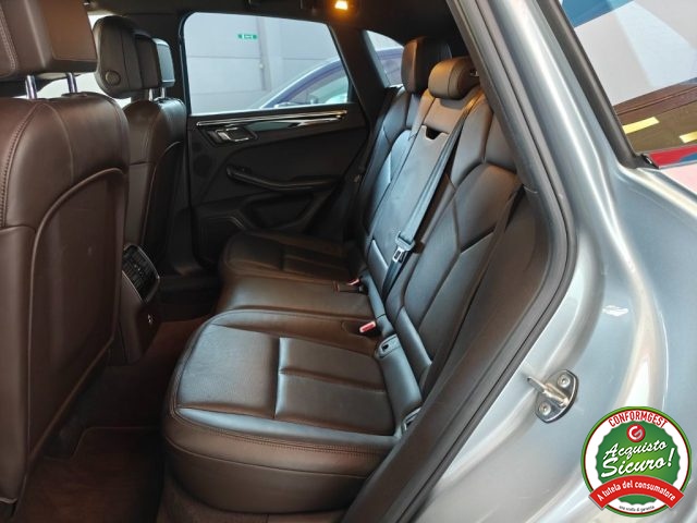 PORSCHE Macan usata, con Boardcomputer