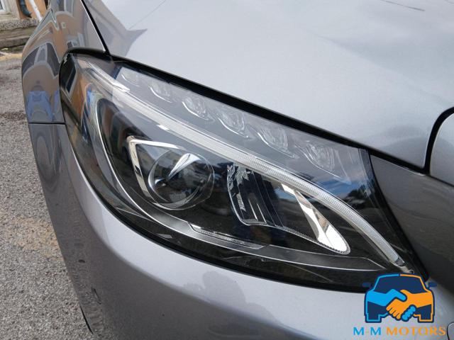 MERCEDES-BENZ C 220 usata 22