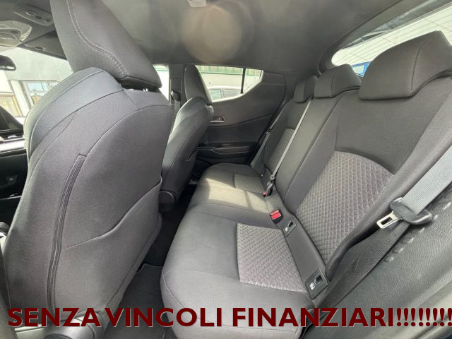 TOYOTA C-HR usata, con Cruise Control