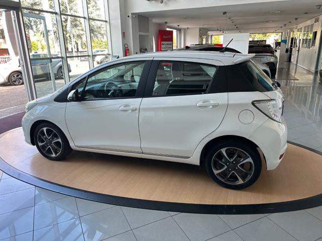 TOYOTA Yaris usata, con Alzacristalli elettrici