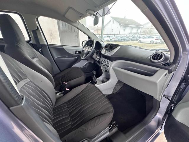 NISSAN Pixo usata, con Autoradio digitale