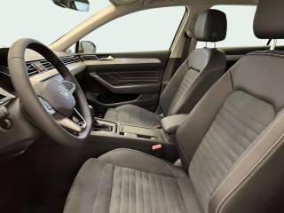 VOLKSWAGEN Passat Variant usata, con Boardcomputer