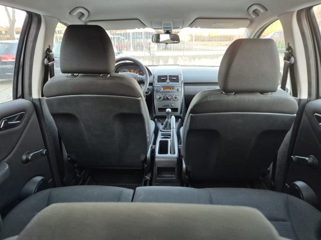 MERCEDES-BENZ A 160 usata, con Bracciolo