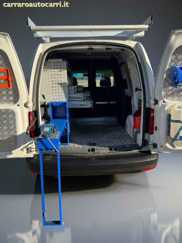 VOLKSWAGEN Caddy usata 42