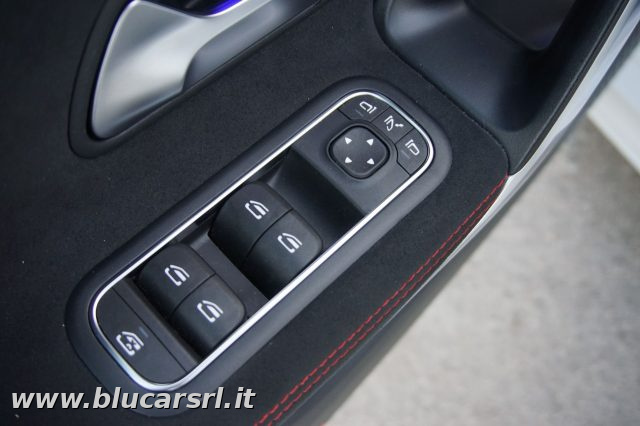 MERCEDES-BENZ CLA 220 usata 26