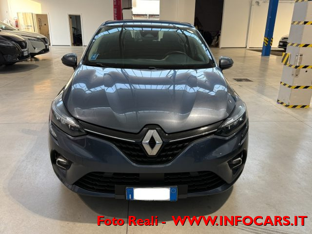 RENAULT Clio usata, con Luci diurne LED