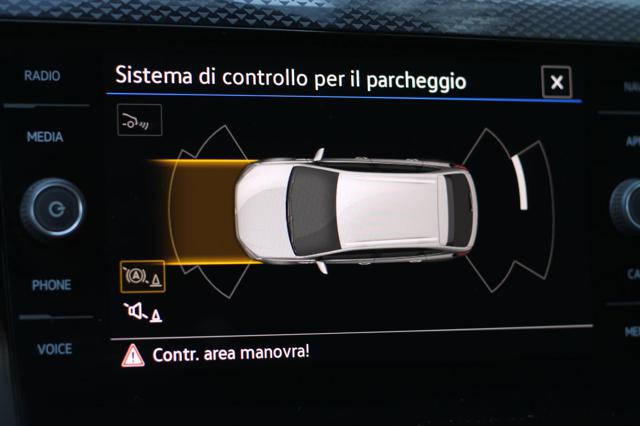 VOLKSWAGEN Taigo usata, con Touch screen