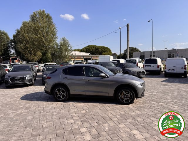 ALFA ROMEO Stelvio usata, con Boardcomputer