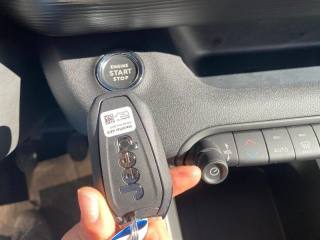 JEEP Avenger usata, con Sedile posteriore sdoppiato