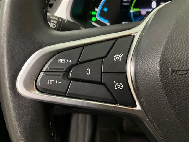 RENAULT Captur usata, con Hill holder