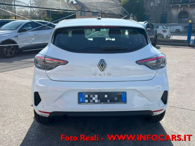 RENAULT Clio usata, con Cruise Control