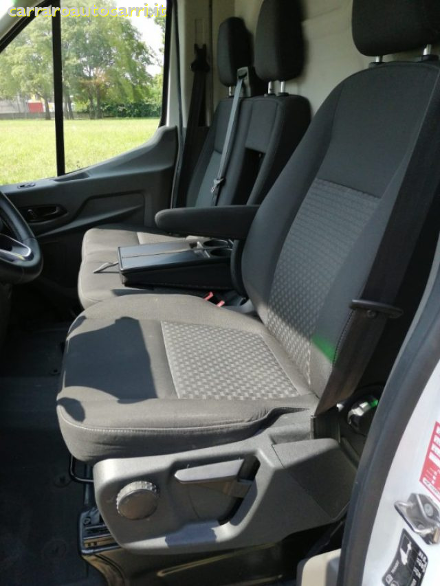 FORD Transit usata, con Autoradio digitale