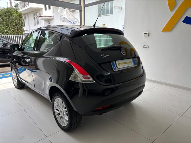 LANCIA Ypsilon usata, con Controllo trazione