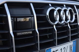 AUDI Q7 usata, con Volante in pelle