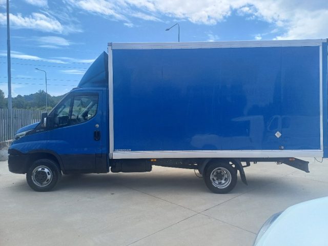 IVECO Daily usata, con ABS