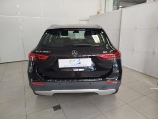 MERCEDES-BENZ GLA 200 usata, con Autoradio