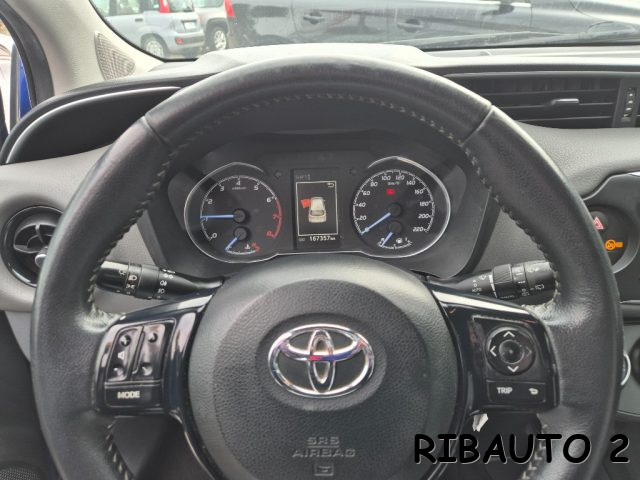 TOYOTA Yaris usata, con Sedile posteriore sdoppiato