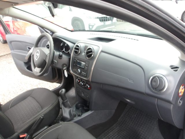 DACIA Sandero usata, con Bluetooth