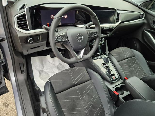 OPEL Grandland usata, con Controllo automatico clima