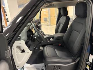 LAND ROVER Defender usata, con Sistema di navigazione