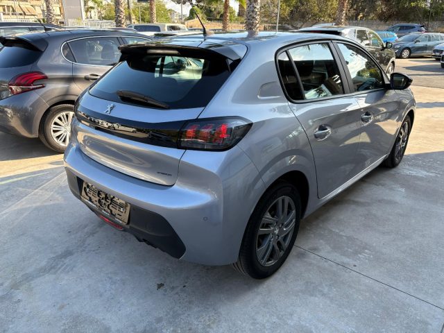 PEUGEOT 208 usata, con Boardcomputer