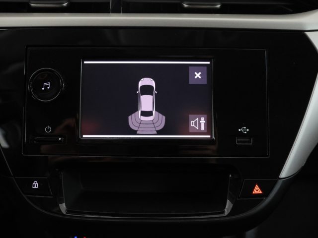 OPEL Corsa usata, con Volante in pelle