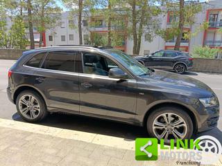 AUDI Q5 usata, con Autoradio