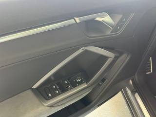 AUDI Q3 usata, con Sensori di parcheggio posteriori