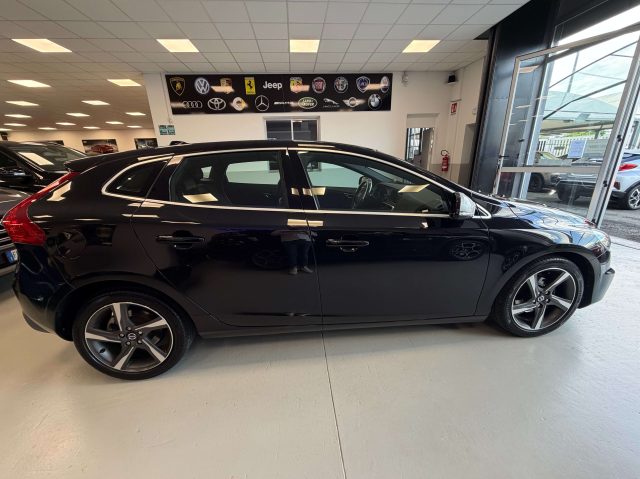 VOLVO V40 usata, con Alzacristalli elettrici