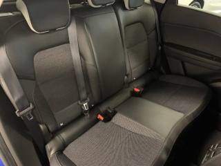 RENAULT Captur usata, con Volante in pelle