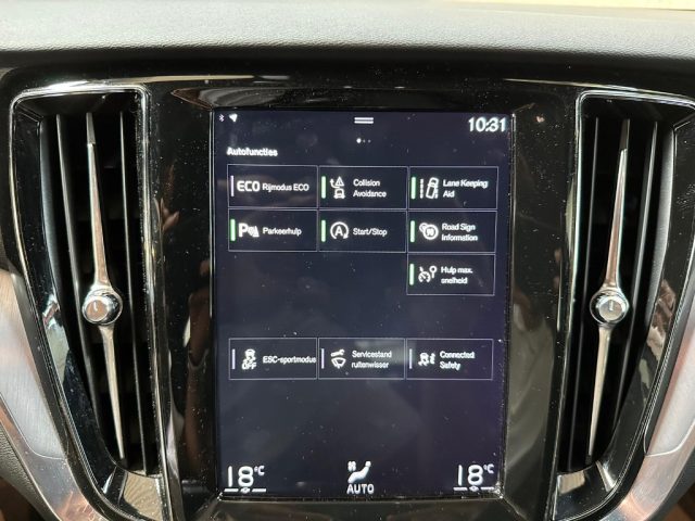 VOLVO V60 usata, con Volante multifunzione