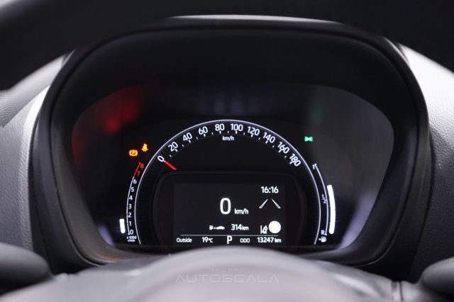 TOYOTA Aygo X usata, con Volante multifunzione