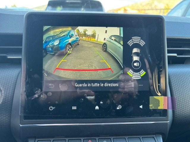 MITSUBISHI Colt usata, con Sistema di navigazione