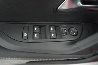 PEUGEOT 2008 usata, con USB