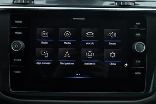 VOLKSWAGEN Tiguan usata, con Volante multifunzione