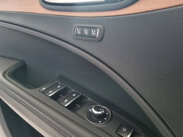 ALFA ROMEO Stelvio usata, con Fari Xenon