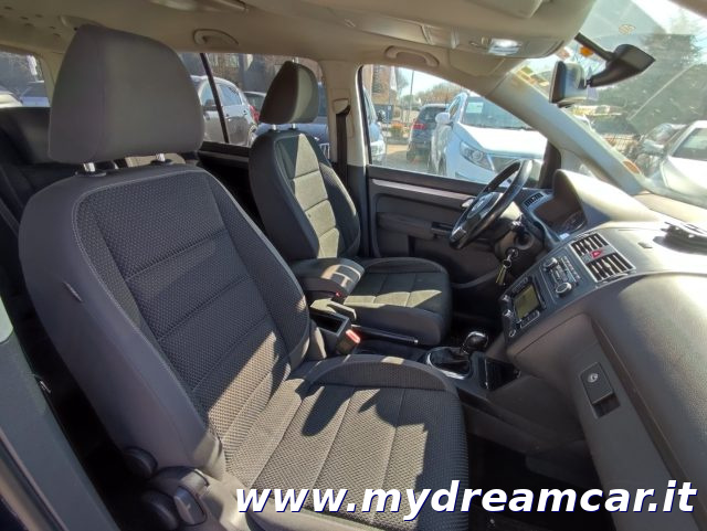 VOLKSWAGEN Touran usata, con ESP