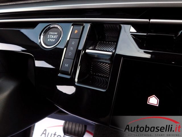 PEUGEOT 3008 usata, con Bracciolo