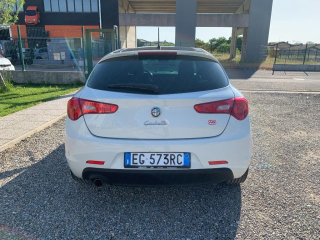 ALFA ROMEO Giulietta usata, con Autoradio