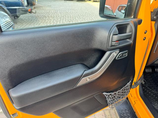 JEEP Wrangler usata, con Sedile posteriore sdoppiato